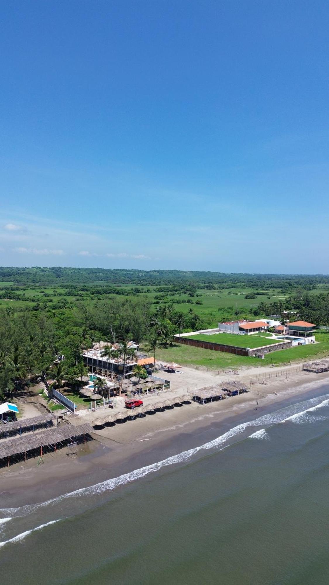 Hotel - Club De Playa Bambu Beach El Zapote  Экстерьер фото